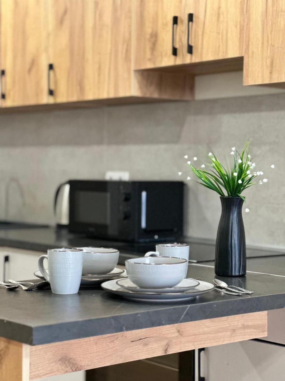 Жилой Комплекс Молодежный На Тулебаева Apartment อัลมาตี ภายนอก รูปภาพ